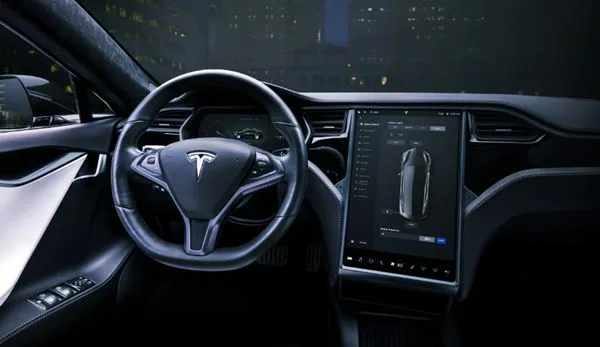 New Tesla Model S 2022 Interior