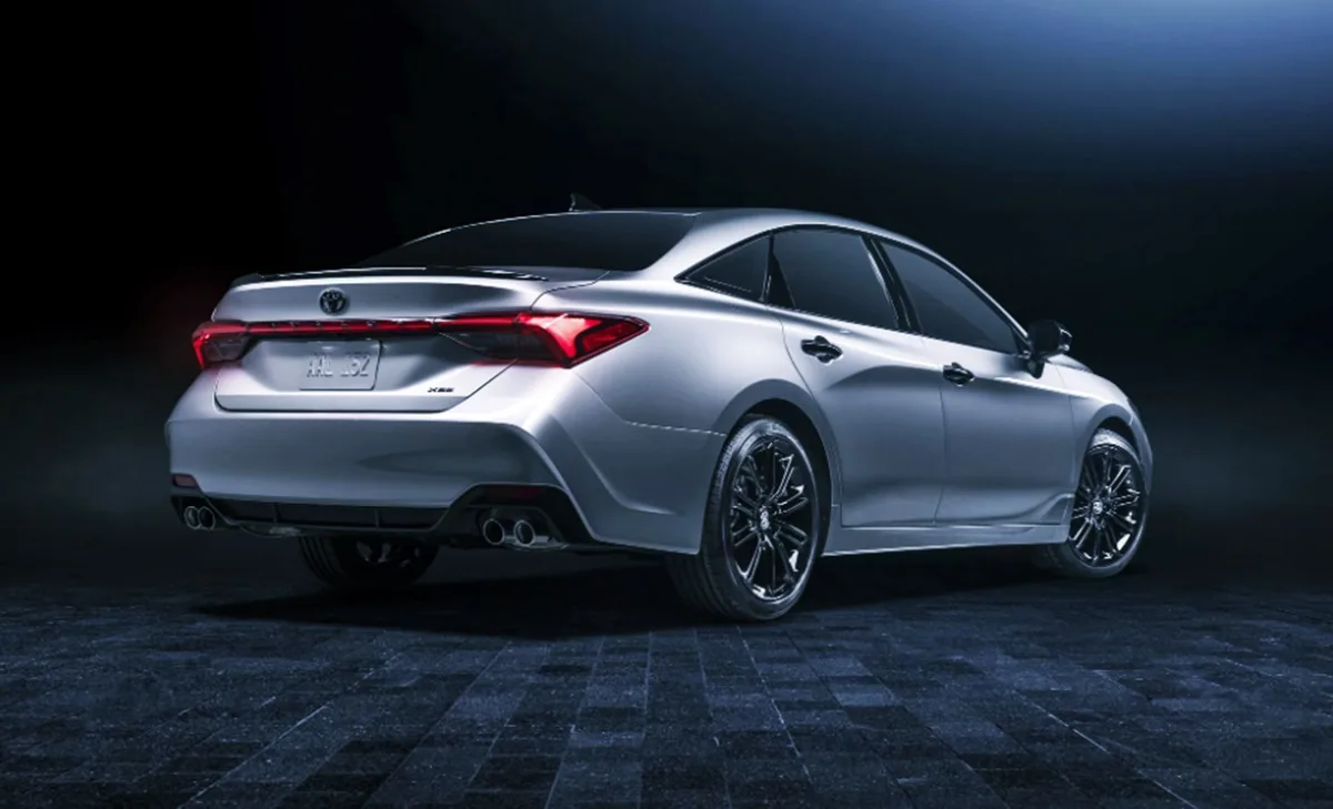 2022 Toyota Avalon Exterior