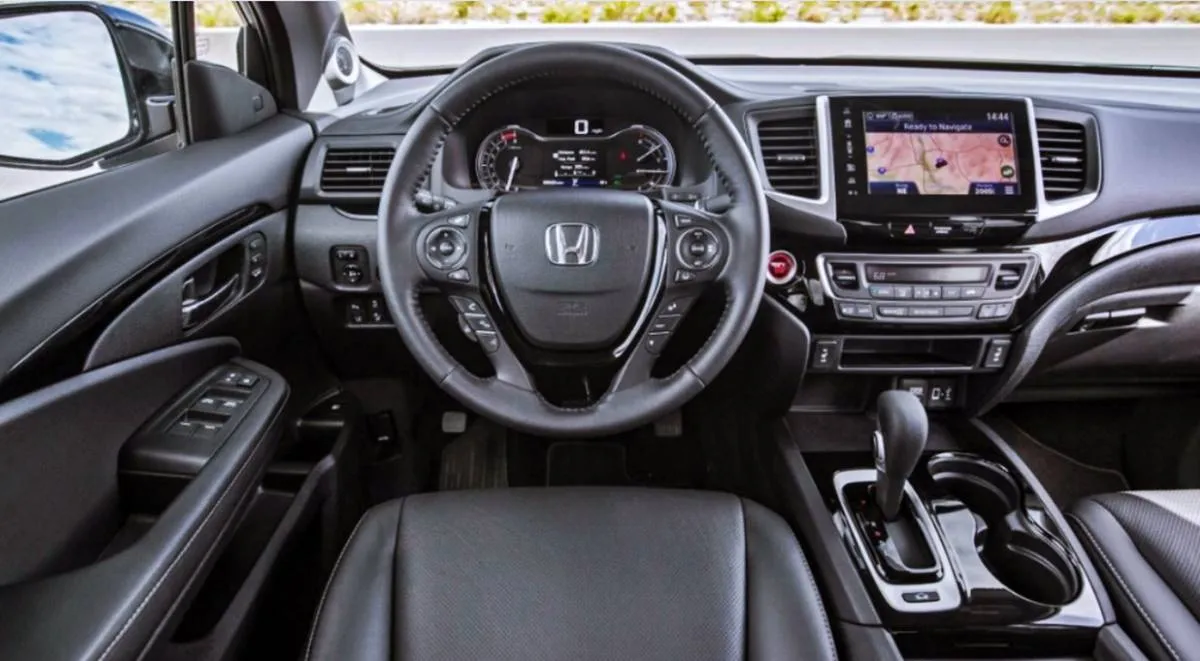 2023 Honda Ridgeline Type R Interior